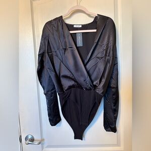 Chigant Elegant Black Bodysuit